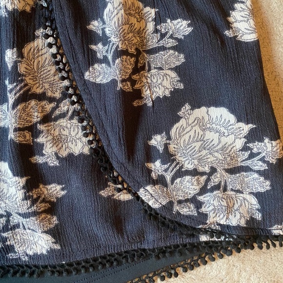 Cute Blue Shorts - Picture 2 of 2